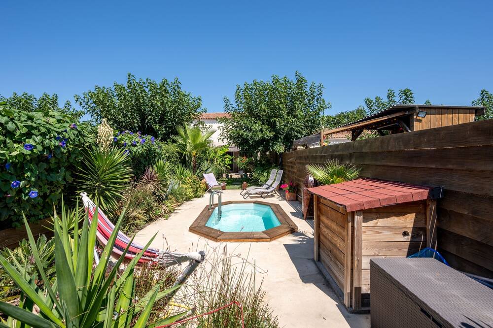 Photo of Outdoor in Vauvert