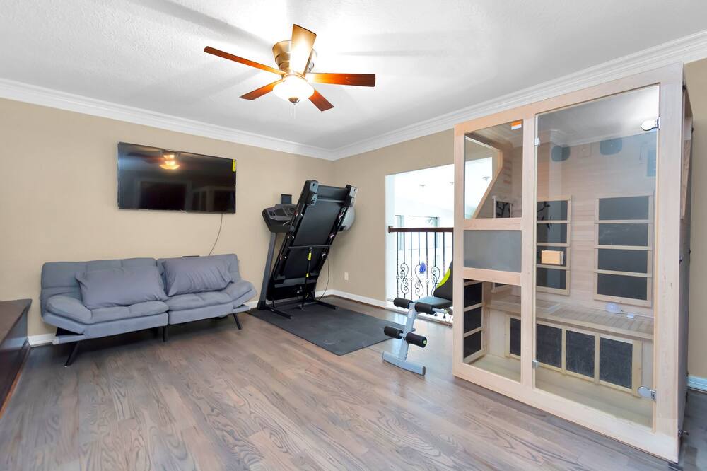 Photo of Bedroom in Ponderosa Forest