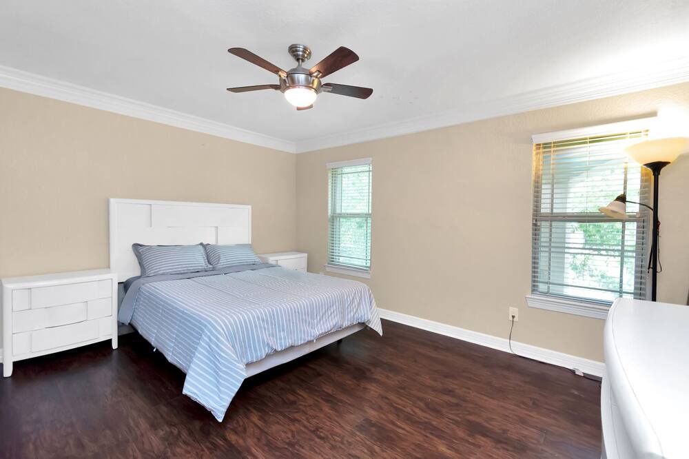 Photo of Bedroom in Ponderosa Forest