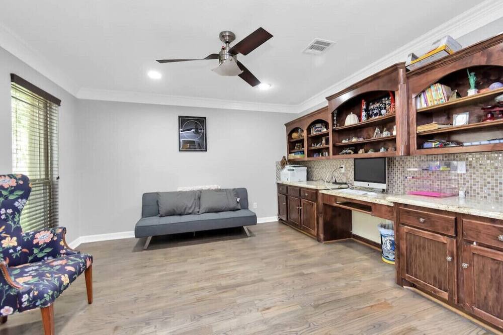 Photo of Bedroom in Ponderosa Forest