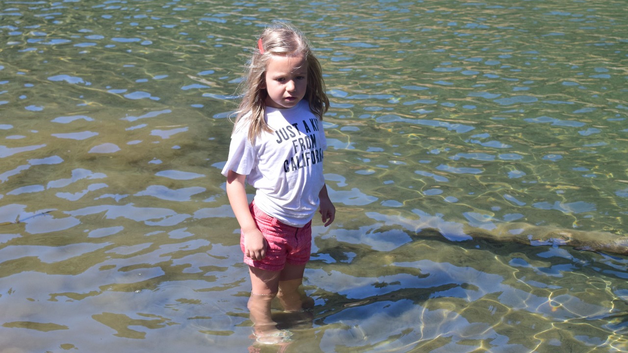 Photo of Others in Salyer