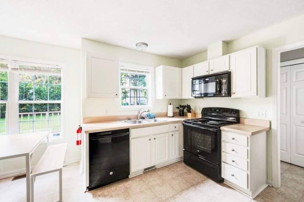 Photo of Kitchen in Knightdale