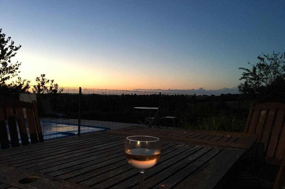 Photo of Patio Balcony in Saint-Pierre-du-Chemin