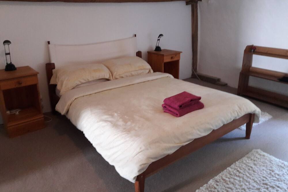 Photo of Bedroom in Saint-Pierre-du-Chemin