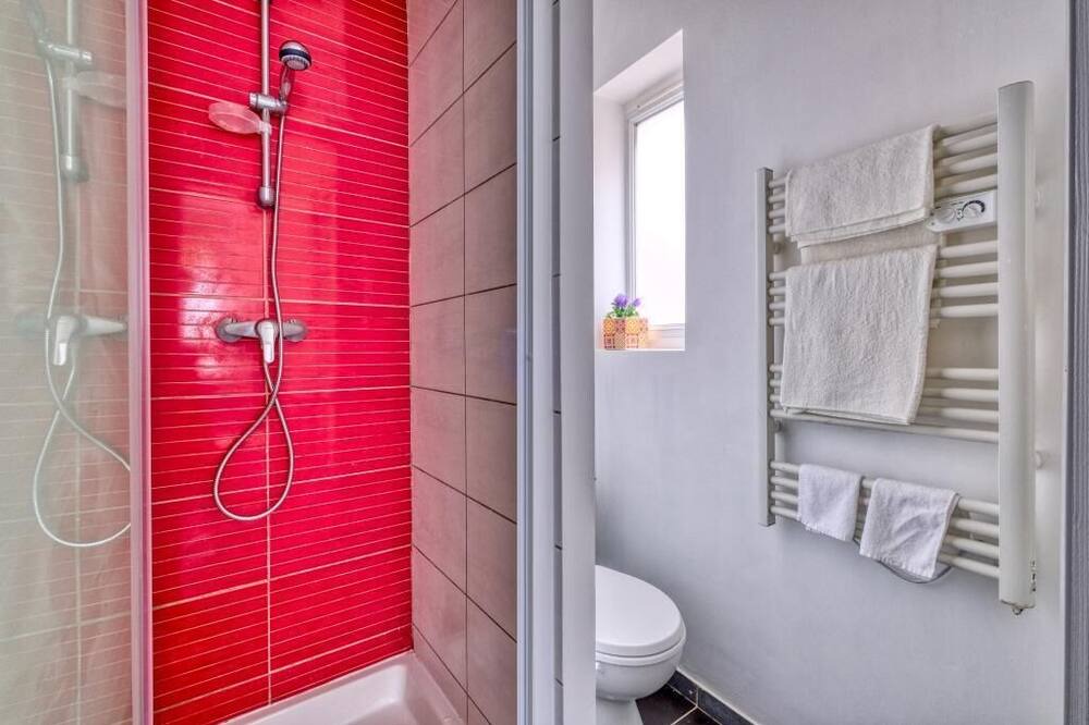 Photo of Bathroom in Saint-Quentin