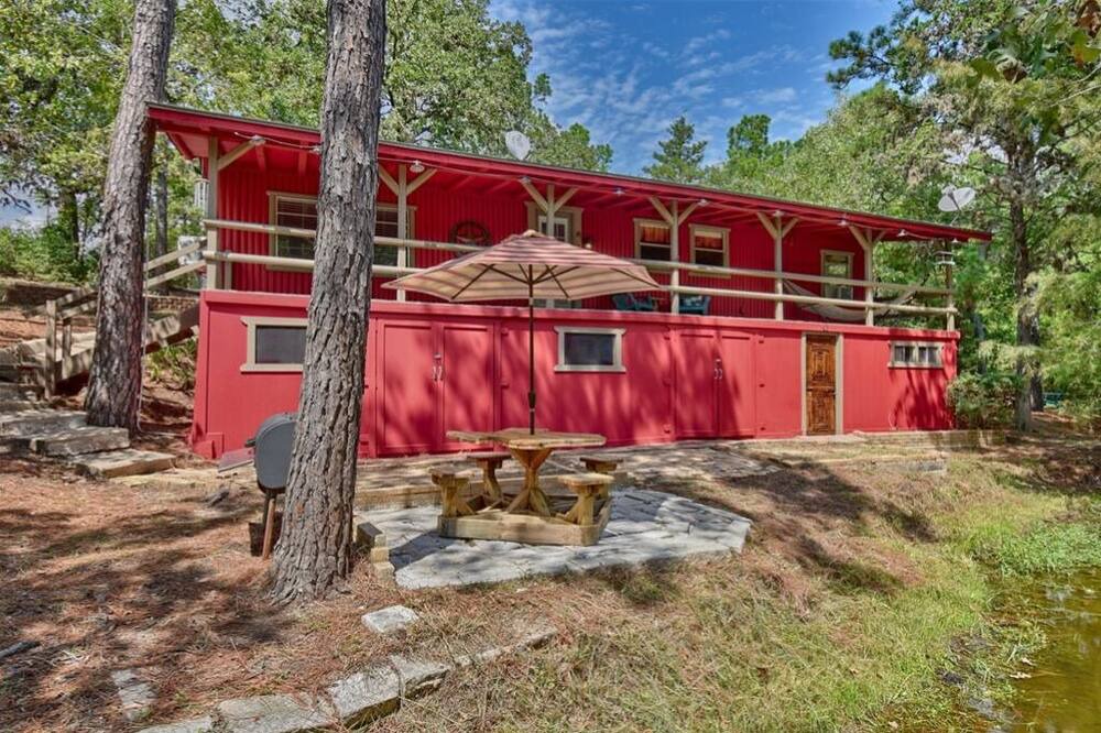 Photo of Outdoor in La Grange