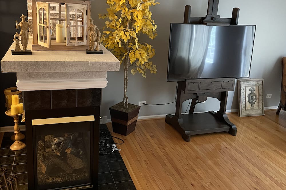 Photo of Livingroom in Willow Springs