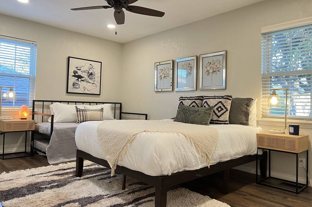 Photo of Bedroom in Central Oklahoma City