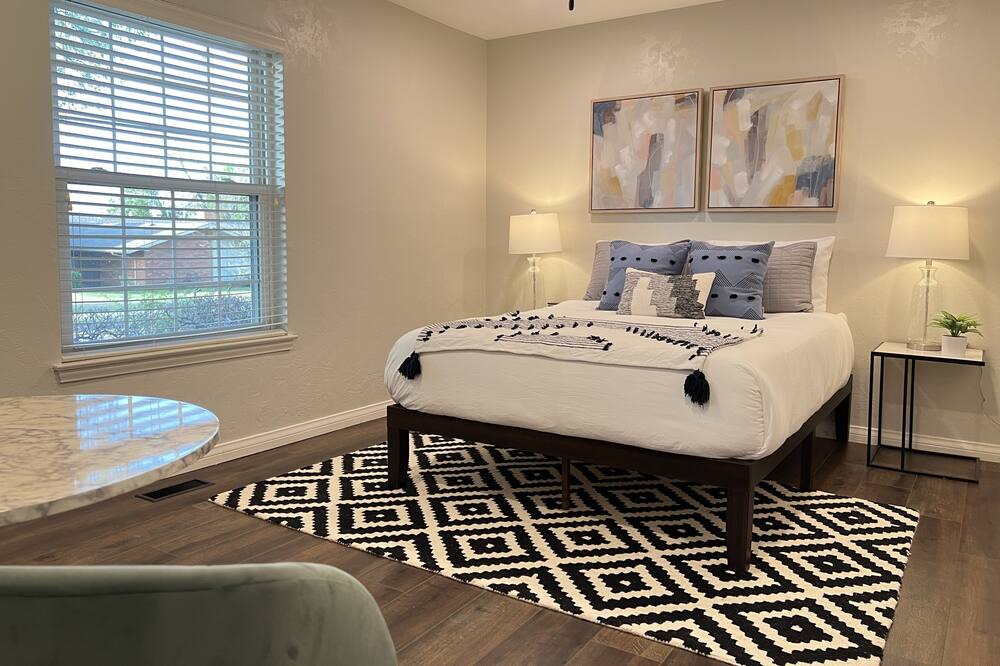 Photo of Bedroom in Central Oklahoma City