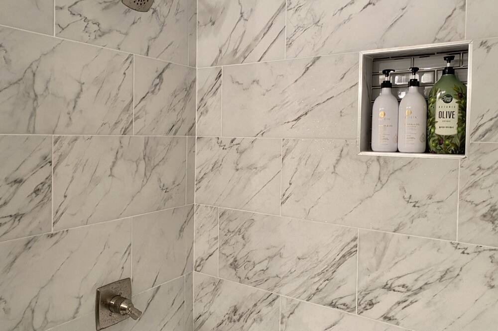 Photo of Bathroom in Central Oklahoma City