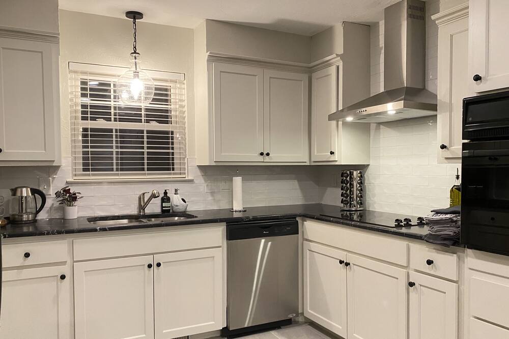 Photo of Kitchen in Central Oklahoma City