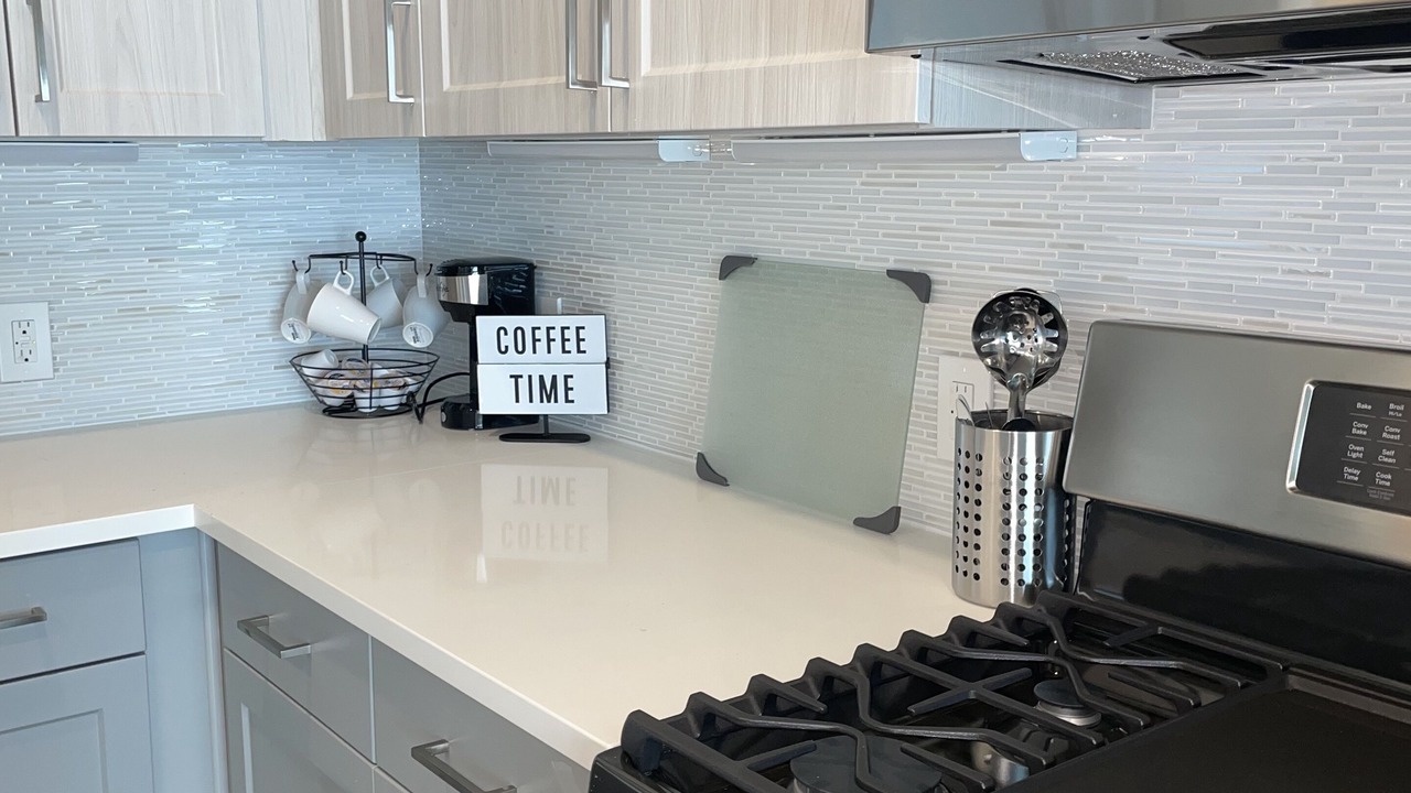 Photo of Kitchen in Greenway Plaza-Upper Kirby