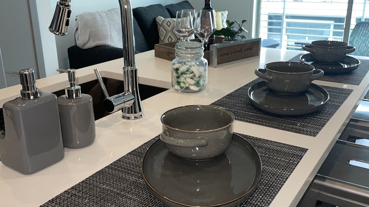 Photo of Kitchen in Greenway Plaza-Upper Kirby