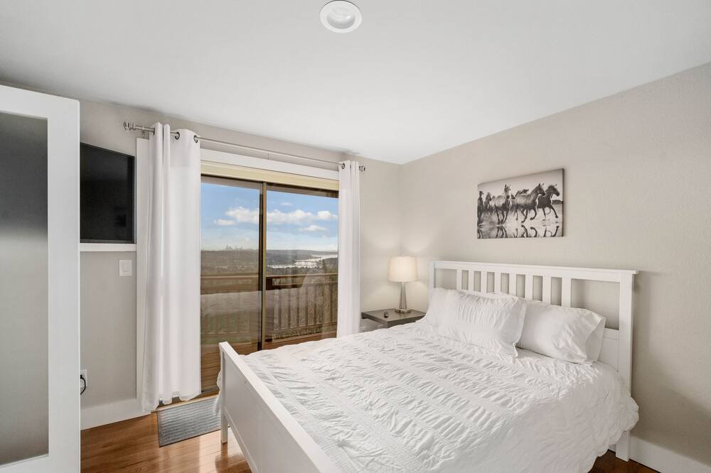 Photo of Bedroom in Somerset