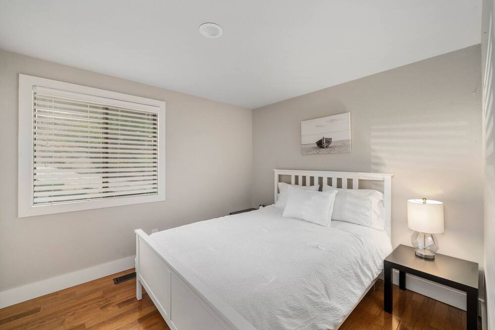 Photo of Bedroom in Somerset