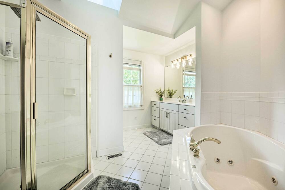 Photo of Bathroom in Pleasant Prairie