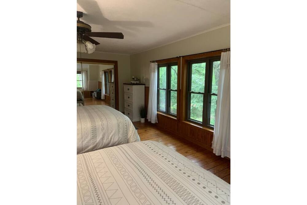 Photo of Bedroom in Blossom