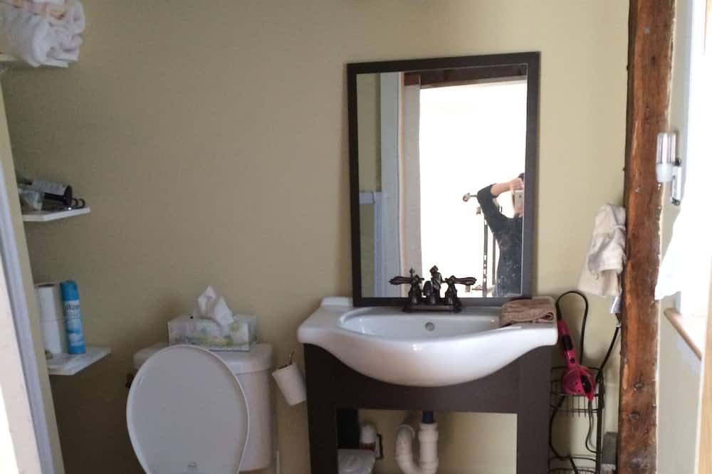 Photo of Bathroom in Methuen