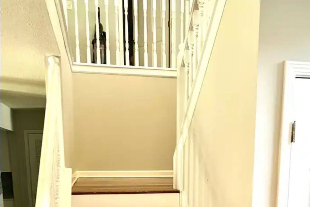 Photo of Others in Ellenwood