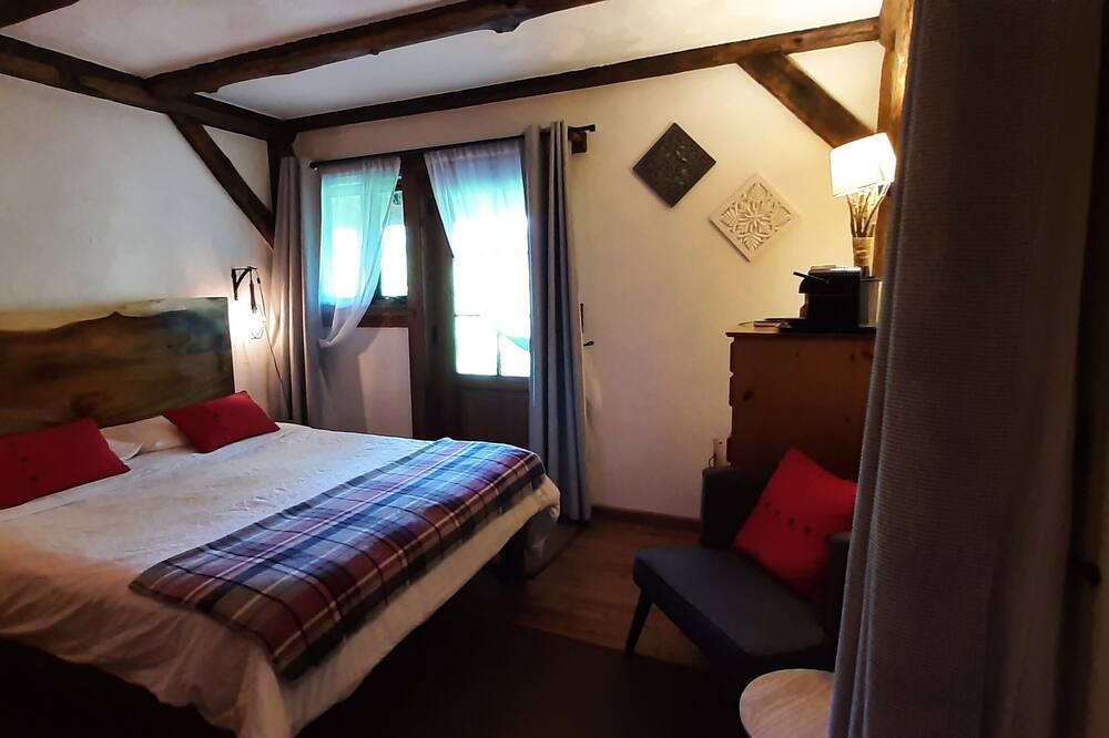 Photo of Bedroom in Saint-Brigitte-de-Laval