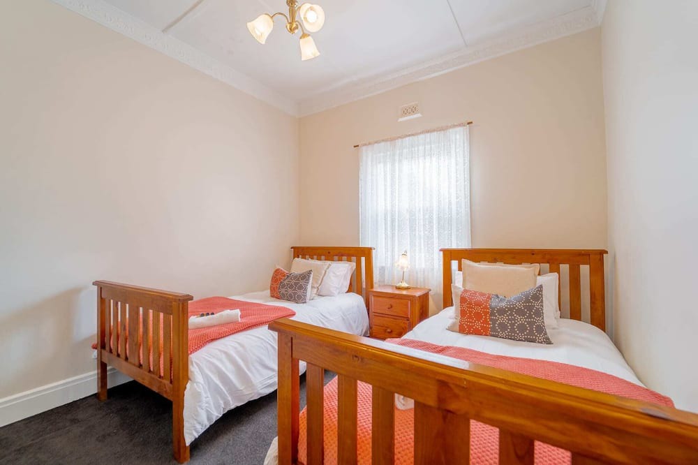 Photo of Others in Bendigo