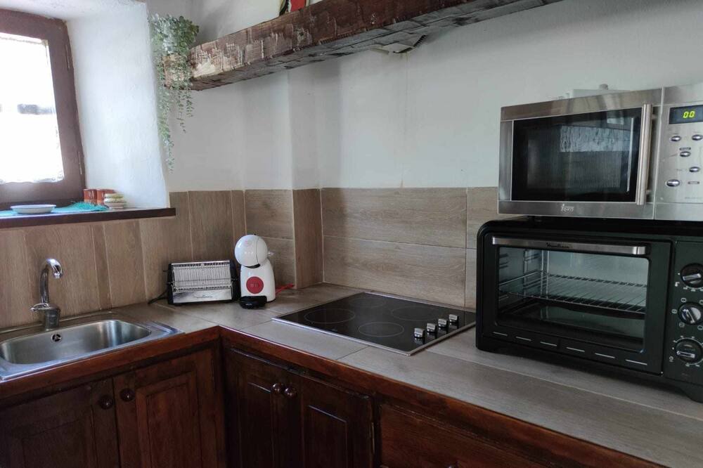 Photo of Kitchen in Linsoles