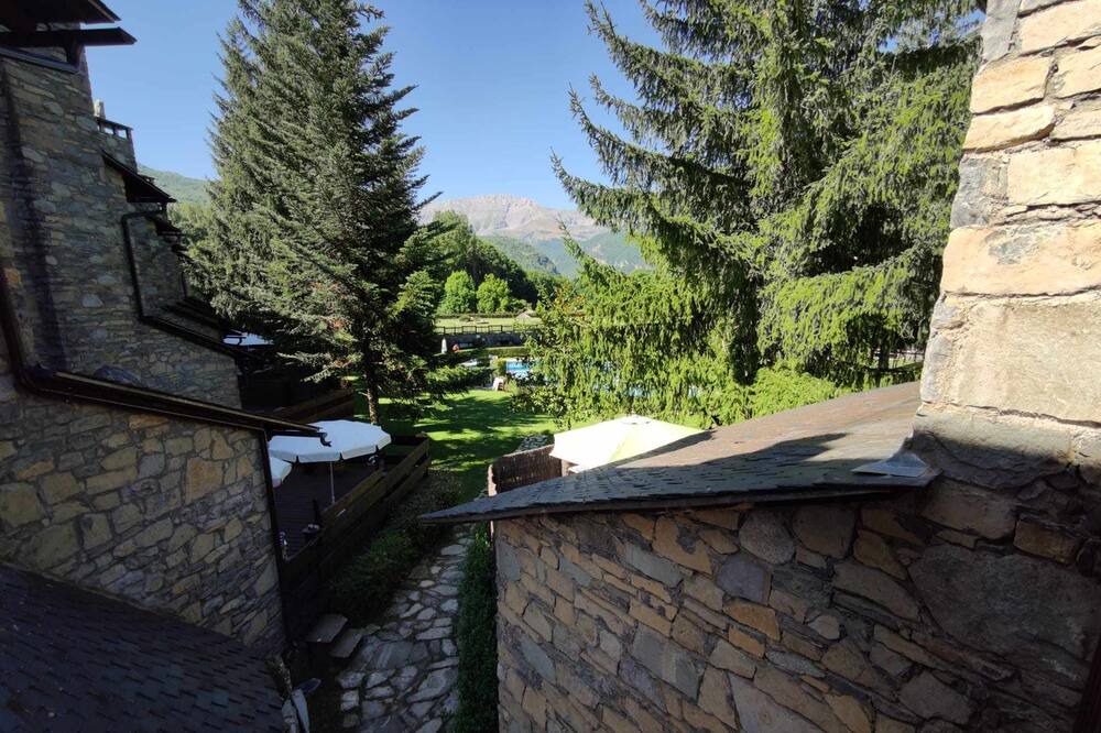 Photo of Patio Balcony in Linsoles