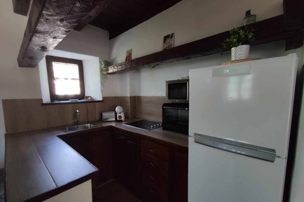 Photo of Kitchen in Linsoles