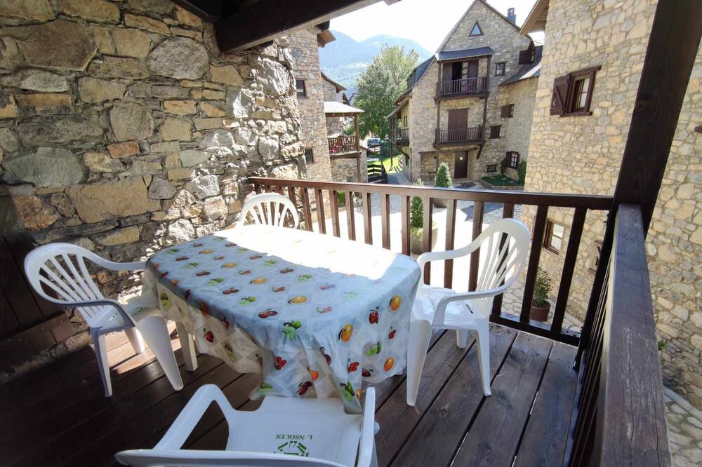 Photo of Patio Balcony in Linsoles