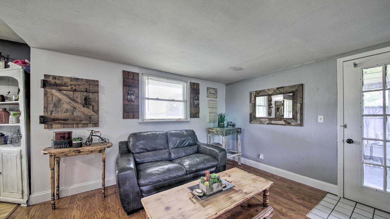 Photo of Livingroom in De Soto