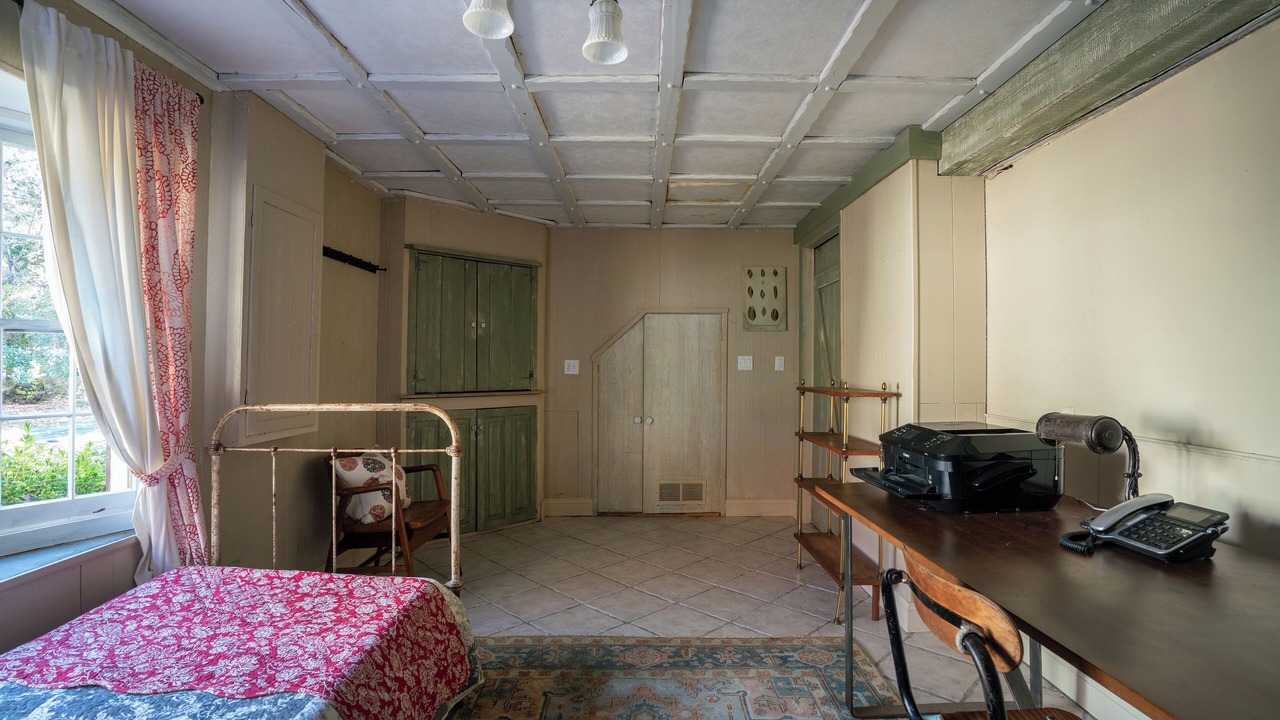 Photo of Others in New Preston