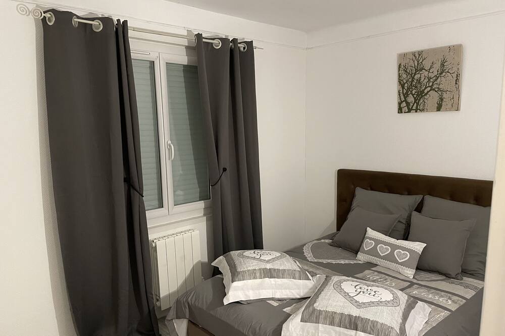 Photo of Bedroom in Labastide-du-Temple
