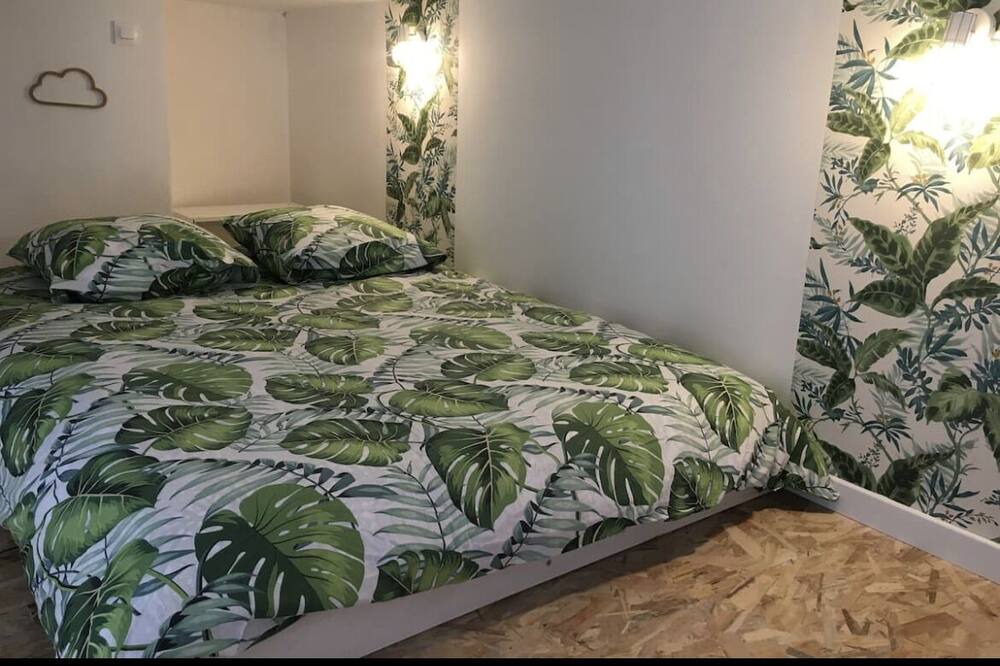 Photo of Bedroom in Besancon Old Town