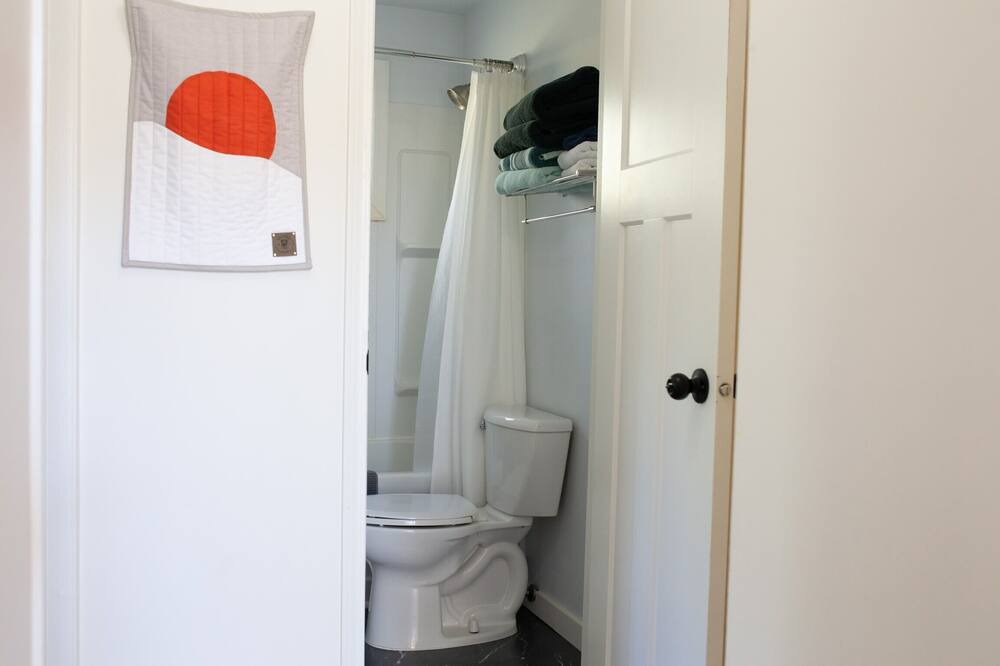 Photo of Bathroom in Wasagaming
