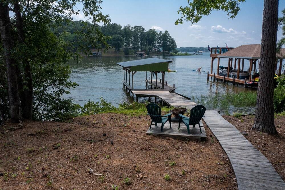 Photo of Outdoor in North Shore Acres