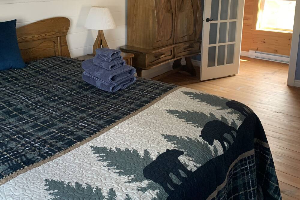 Photo of Bedroom in Val-des-Bois