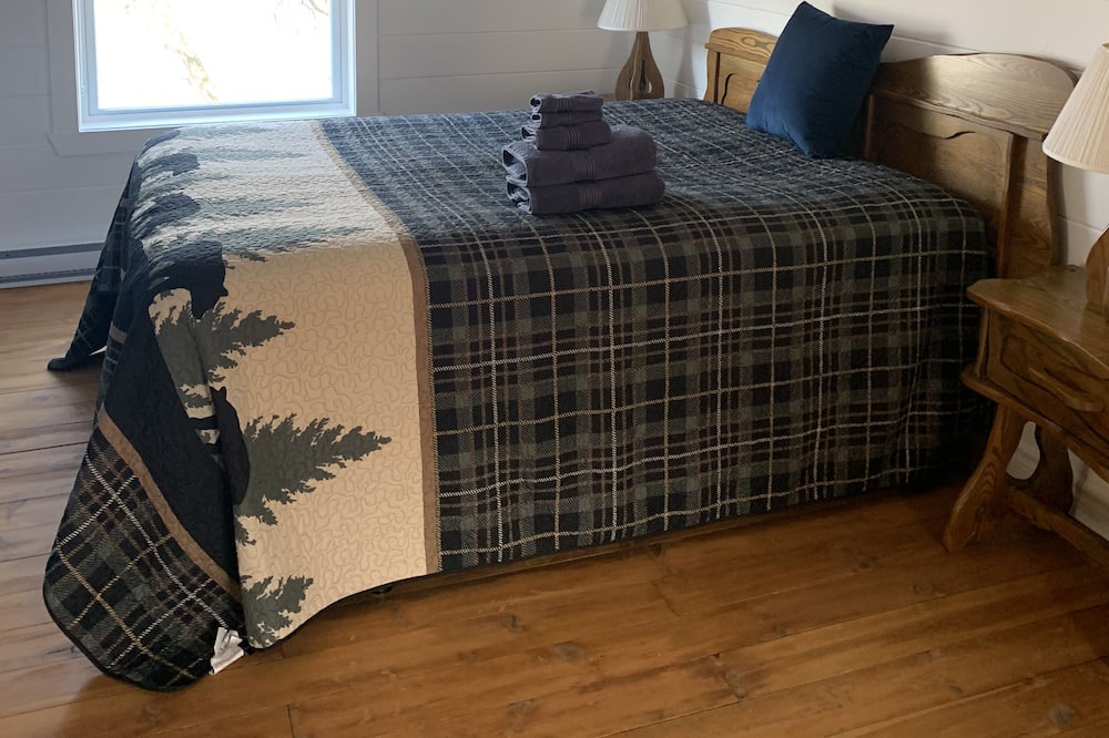 Photo of Bedroom in Val-des-Bois