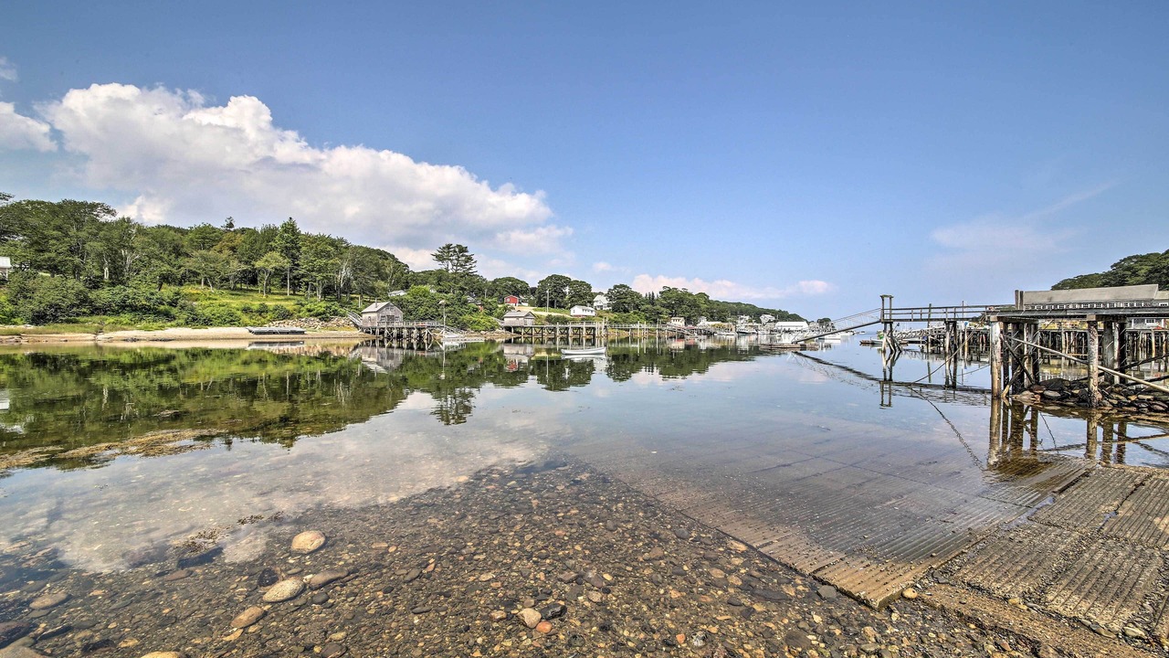 Photo of Others in New Harbor