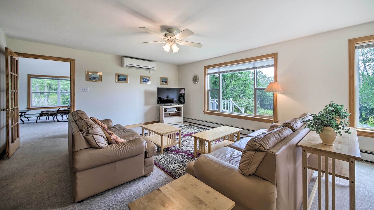 Photo of Others in New Harbor