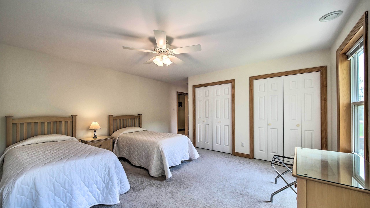 Photo of Others in New Harbor