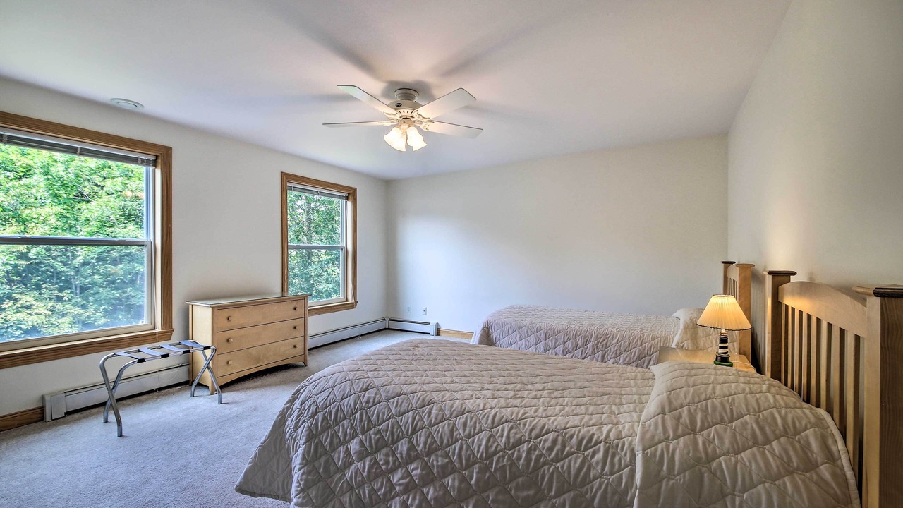 Photo of Others in New Harbor