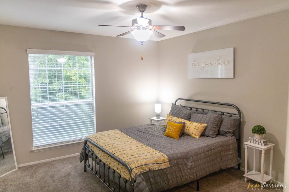 Photo of Bedroom in Red Bank