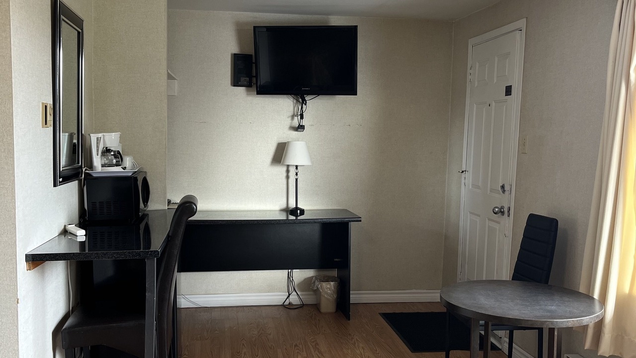 Photo of Bedroom in Blind River