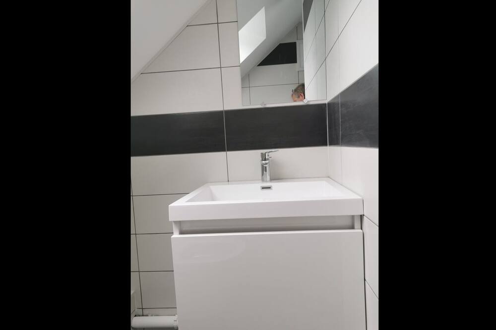 Photo of Bathroom in Le Vivier-sur-Mer