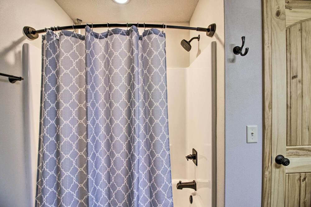 Photo of Bathroom in Park Rapids