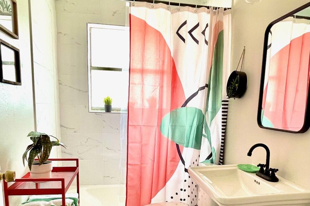 Photo of Bathroom in Northside