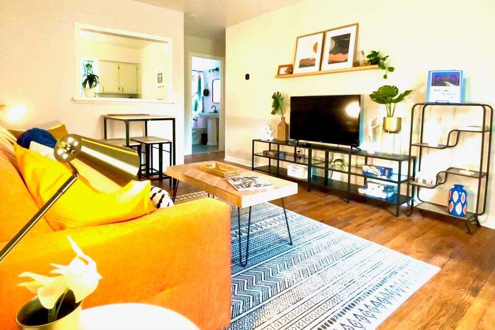 Photo of Bedroom in Northside