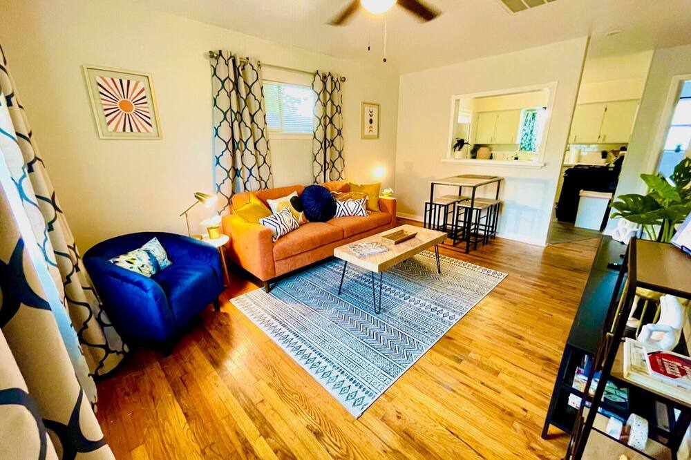 Photo of Bedroom in Northside