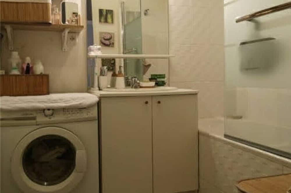 Photo of Bathroom in Breal-sous-Montfort