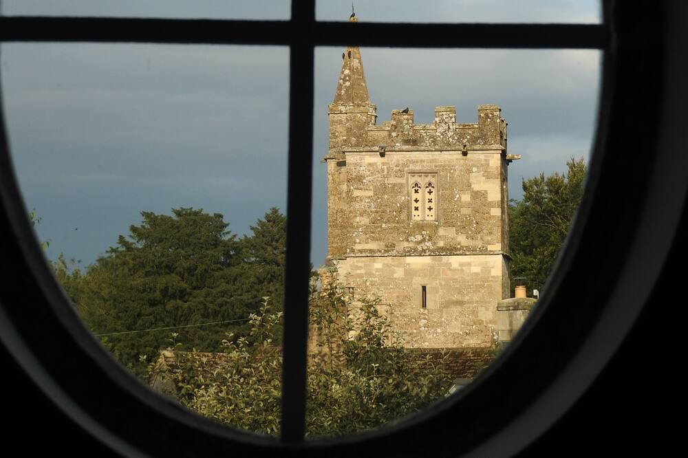 Photo of Others in Kingscote